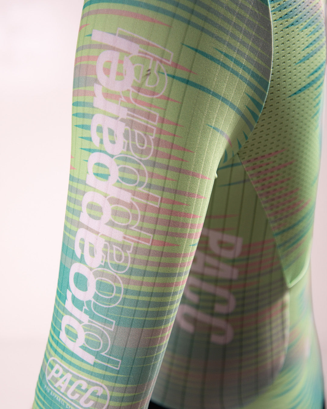 SPEEDSUIT TROPIC SURGE